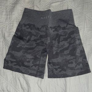 NVGTN Camo seamless shorts
